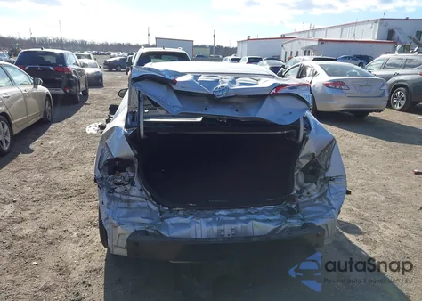 2019 Toyota Corolla Le from USA, damaged, VIN 2T1BURHE0KC206736